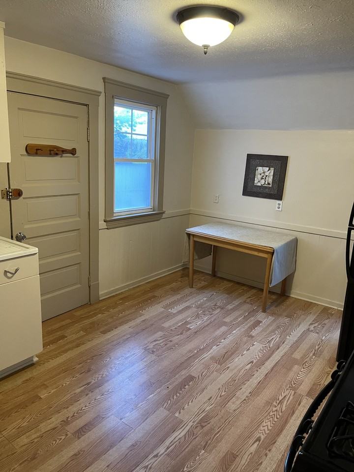 2120 West 53rd Street #UP - Photo 5 of 12