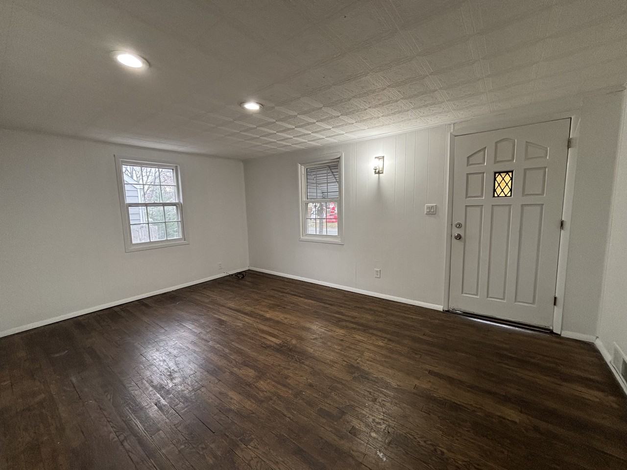 1103 Stone Street - Photo 2 of 14