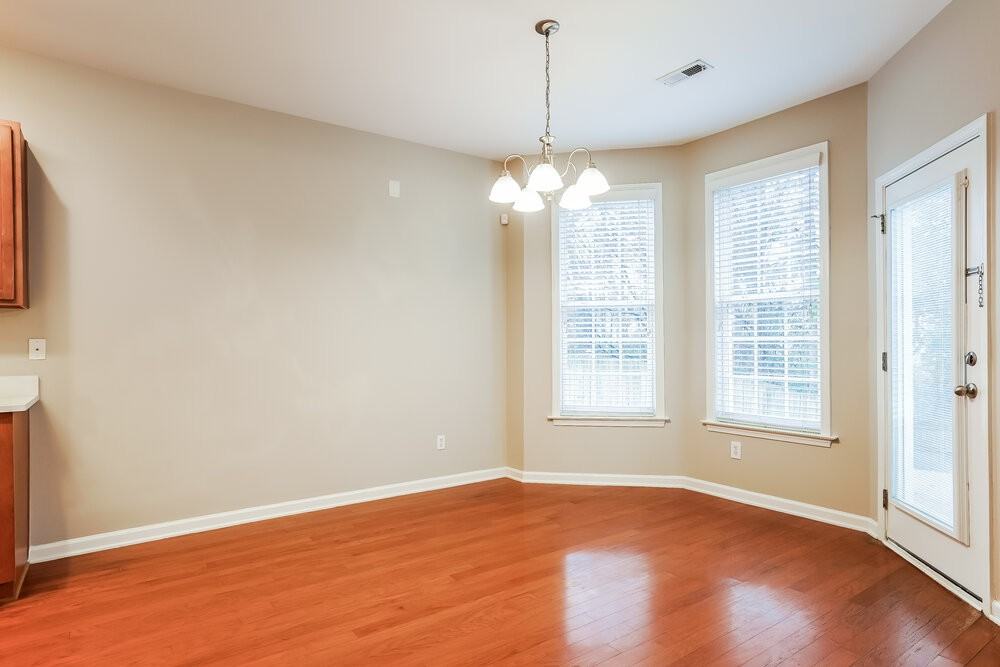 125 Pearson Pl - Photo 6 of 17