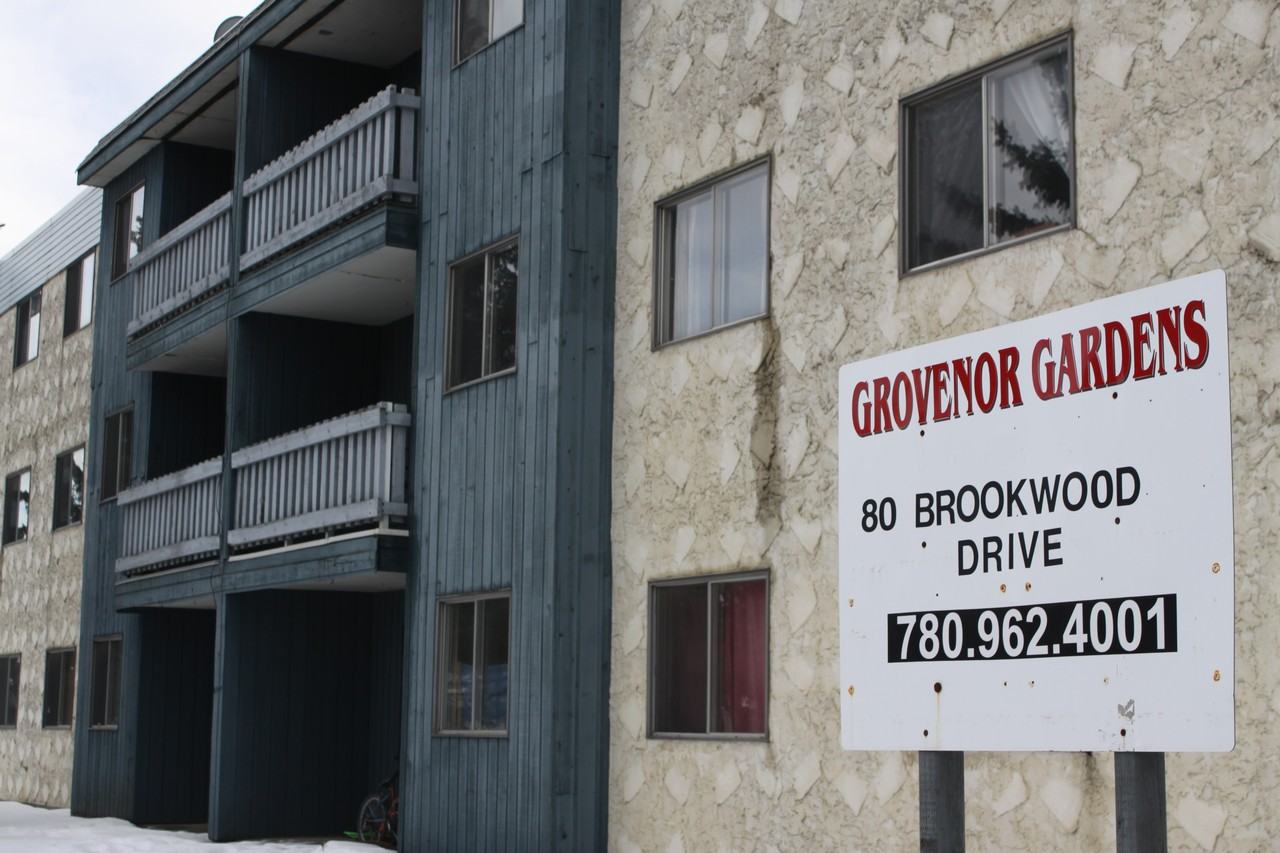 80 Brookwood Dr - Photo 4 of 5