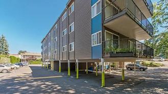 12415 Ambaum Blvd Sw - Photo 1 of 1