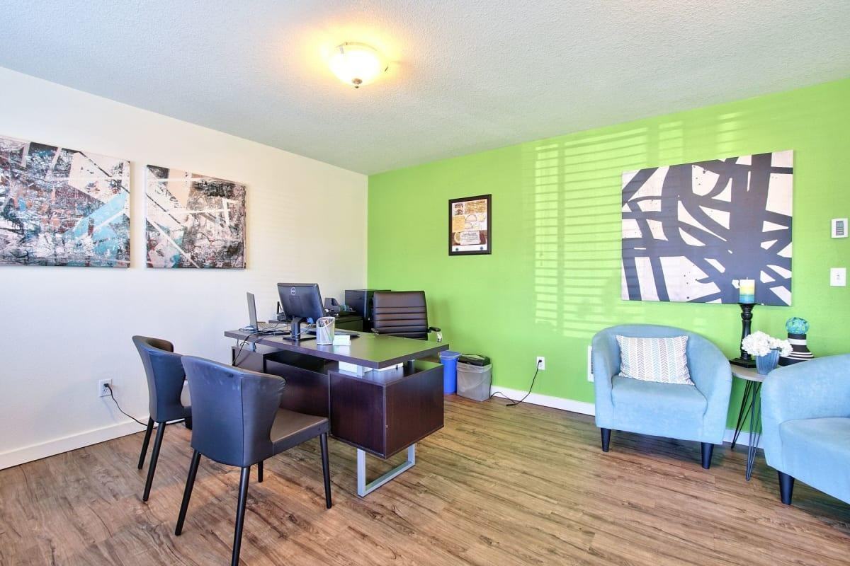 4290 Addy St - Photo 3 of 37