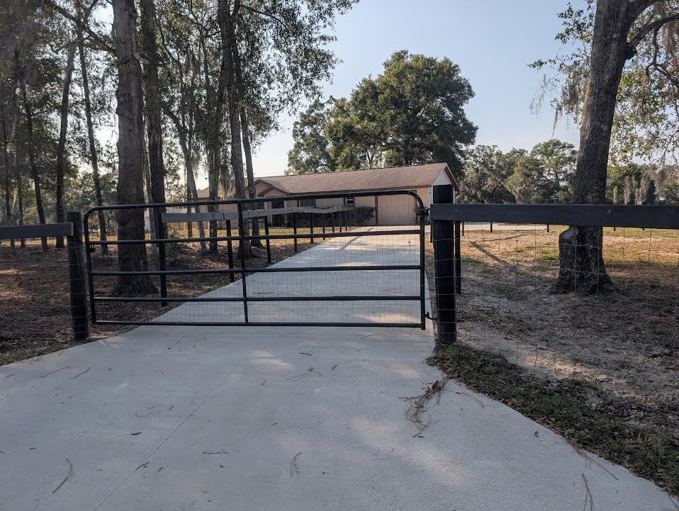 4210 Southwest 89th Avenue - Photo 2 of 20