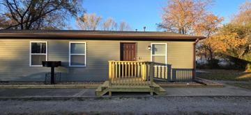 featured image of 407 North Highland Street