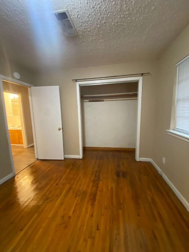 3804 West 25th Avenue - Photo 3 of 6