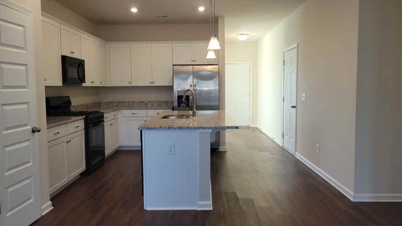 13030 Lantern Pointe Way Nw - Photo 7 of 39