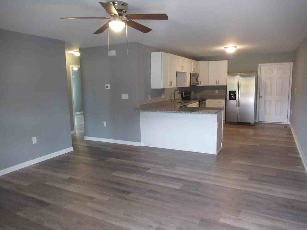 143 Glen-Gar Drive - Photo 3 of 16