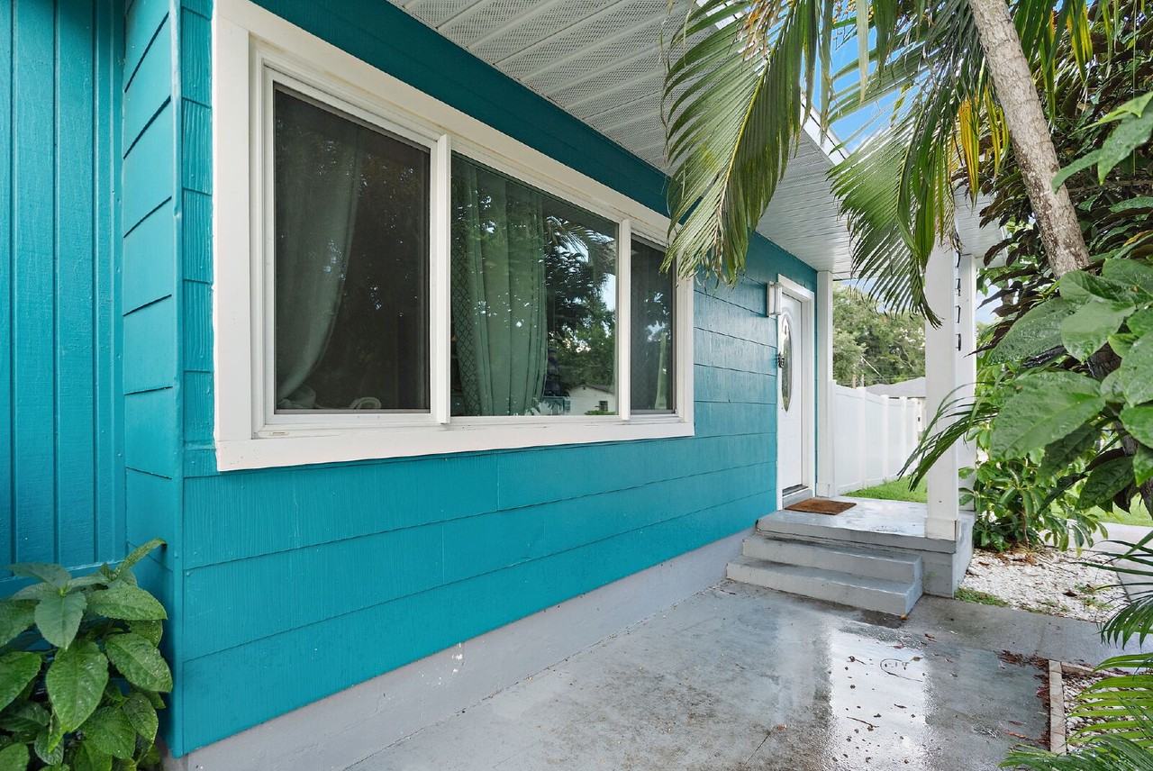 2470 47th St S - Photo 5 of 48