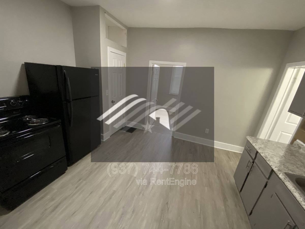 4702 Bryant Avenue #3 - Photo 3 of 10