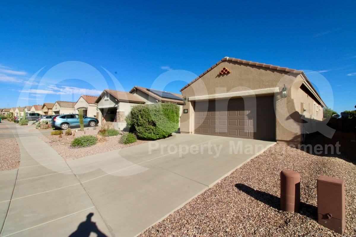 158 W Calle Del Estribo - Photo 2 of 10