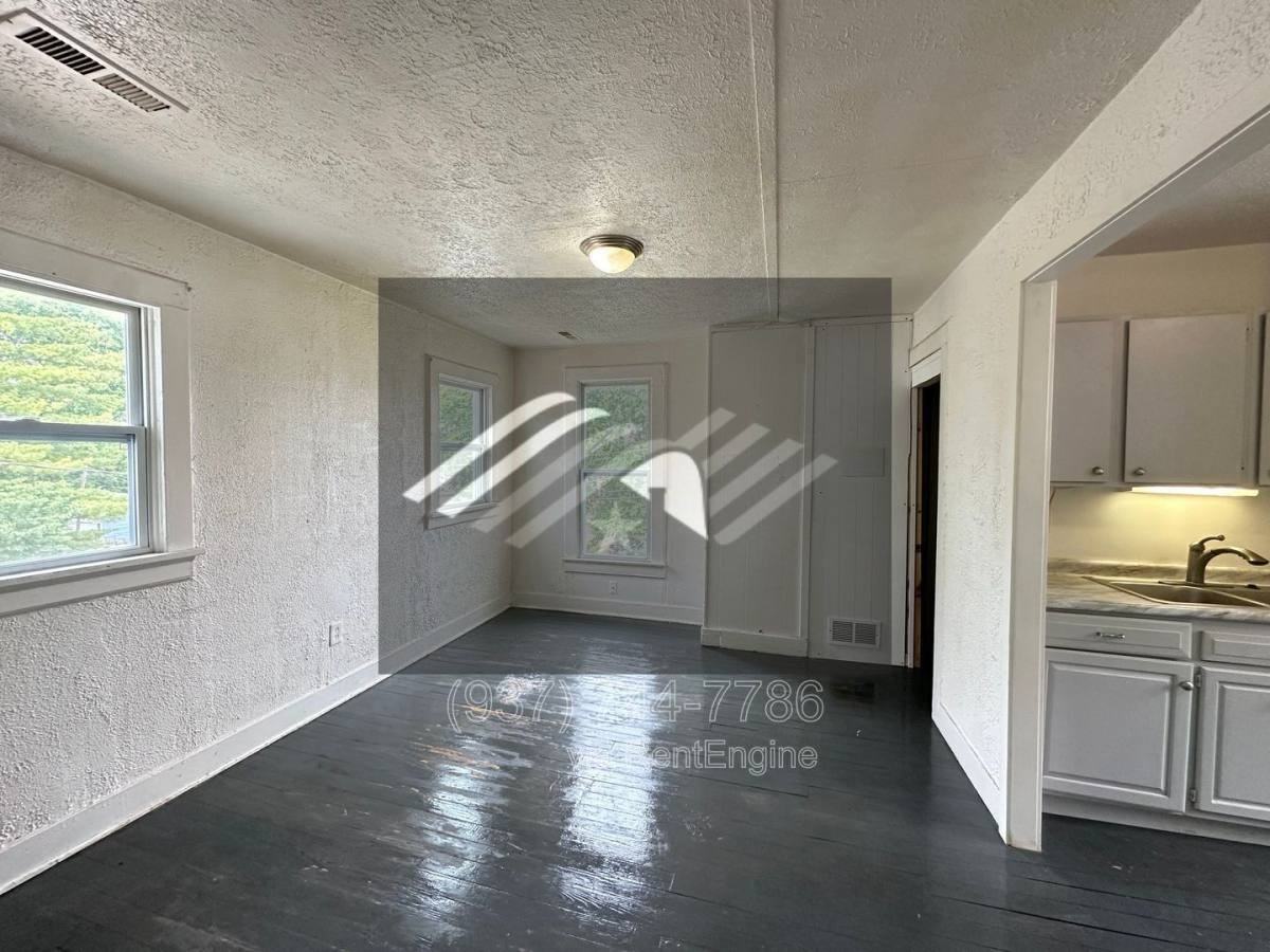 721 East Pearl Street #2 - Photo 2 of 8