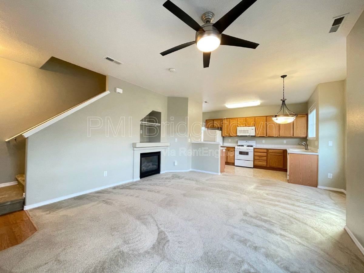 6252 Sw 182nd Ter - Photo 2 of 10