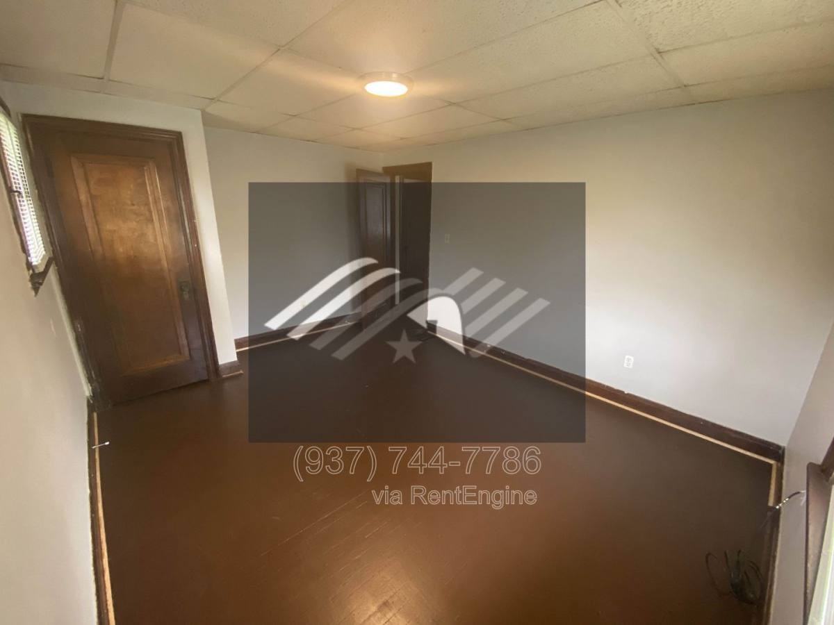 500 W Parkwood Dr - Photo 7 of 10