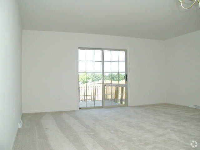 16 Tia Circle - Photo 2 of 10