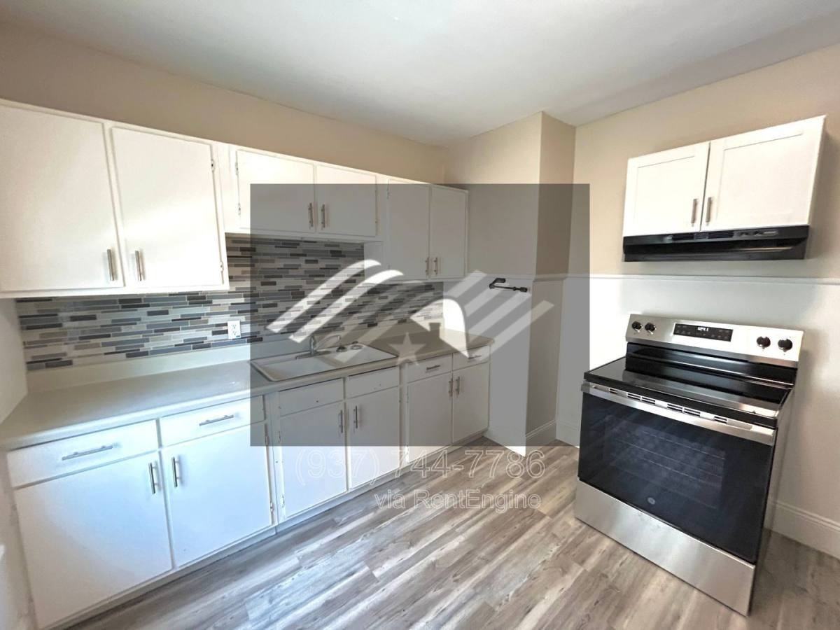 2806 South Smithville Road - Photo 3 of 10