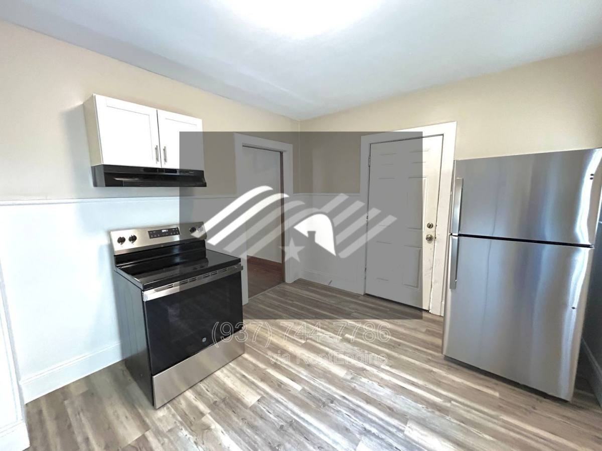 2806 South Smithville Road - Photo 4 of 10