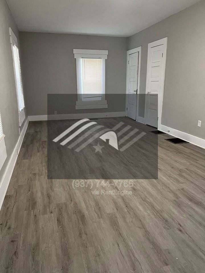 2141 Philadelphia Drive - Photo 7 of 10