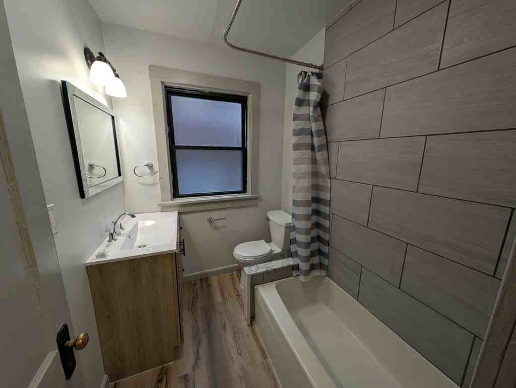 2021 Wendover Street #4 - Photo 3 of 16