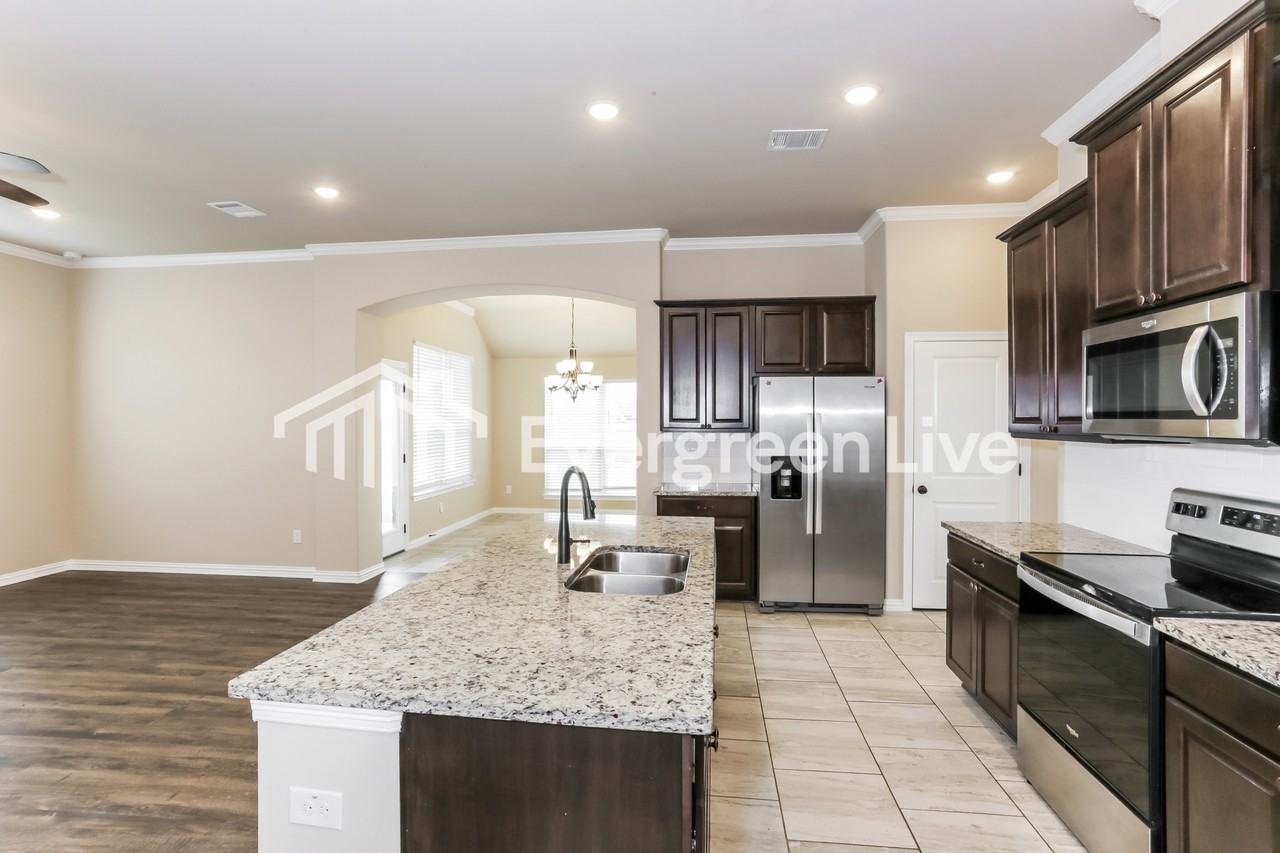 122 Harley Meadows Circle - Photo 7 of 15