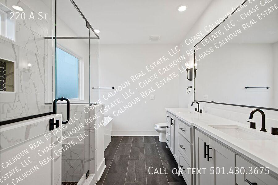 220 A Street - Photo 2 of 35