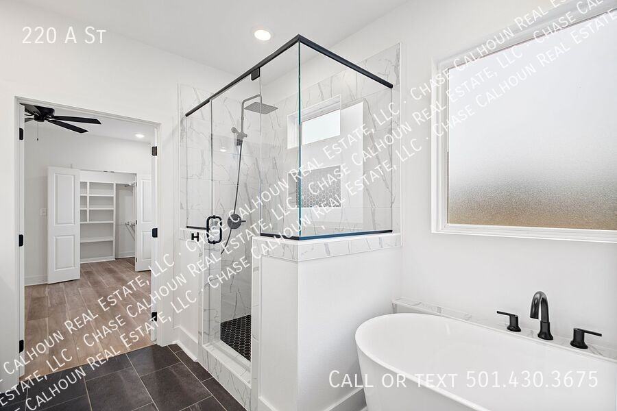 220 A Street - Photo 4 of 35