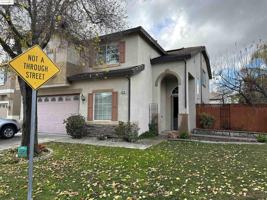 featured image of 4519 Twin Creeks Ct #4519