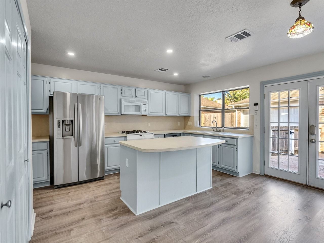 2108 Autumn Cove Drive #2108 - Photo 3 of 50