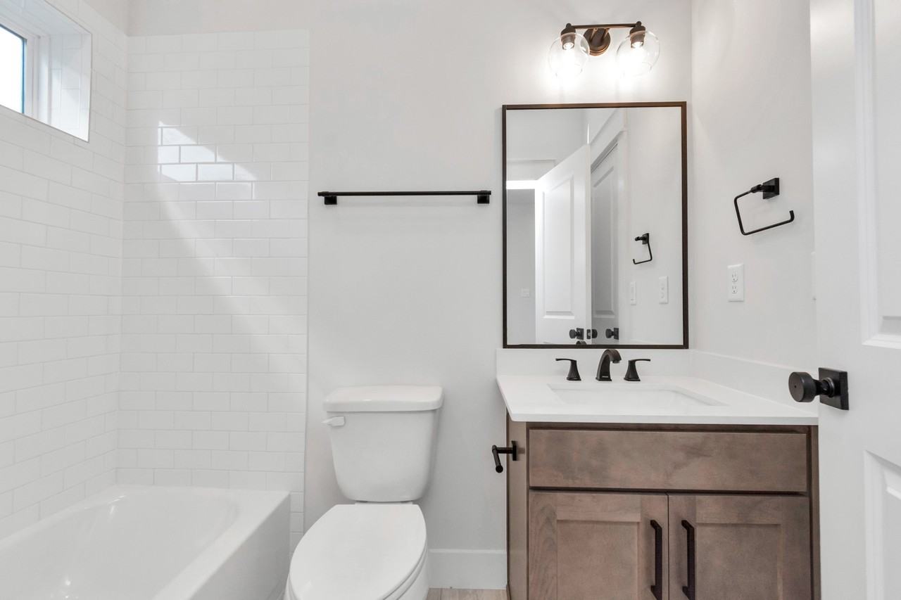 5418 Wheatley St #5418B - Photo 3 of 23