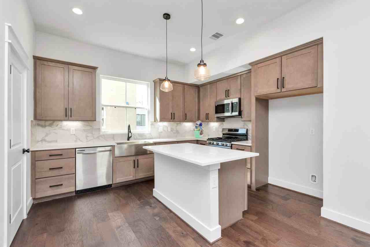 5418 Wheatley St #5418B - Photo 6 of 23