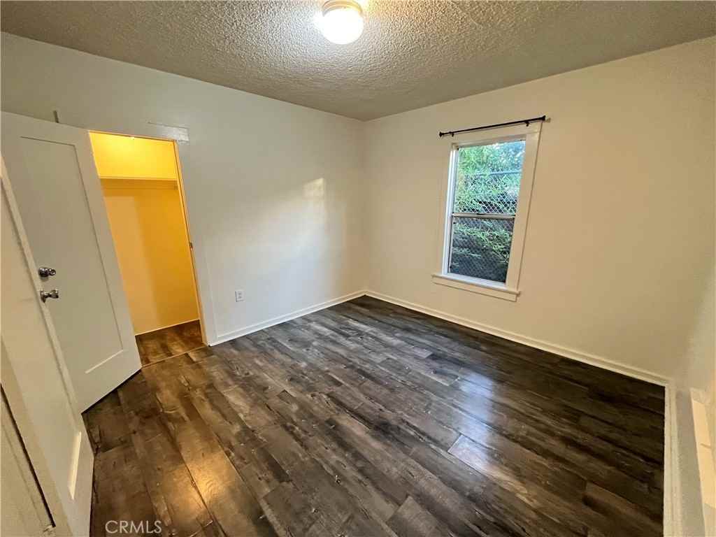 1588 West 37th Street #15881-2 - Photo 2 of 17