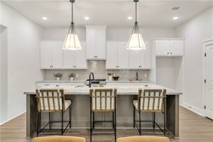 featured image of 4002 Etonbury Avenue #4002