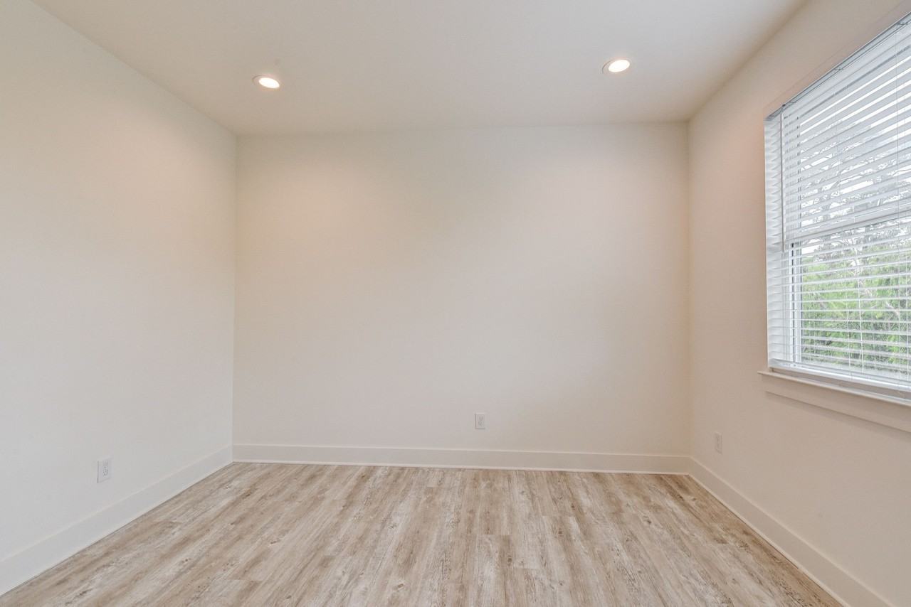 3506 Oak Forest Grove Dr #3506 - Photo 7 of 48