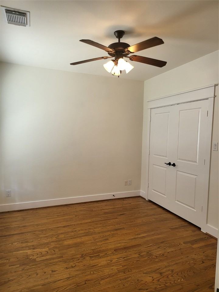 2423 Roufa Rd #2423 - Photo 5 of 22