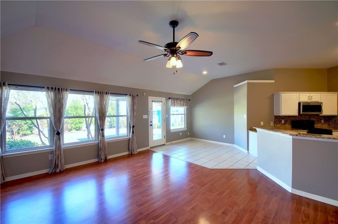 129 Copperwood Loop #129 - Photo 3 of 30