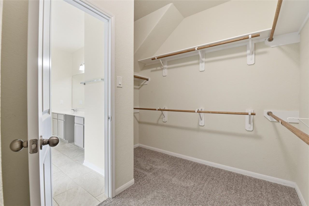 5102 Brookshire Pass Dr #5102 - Photo 5 of 41