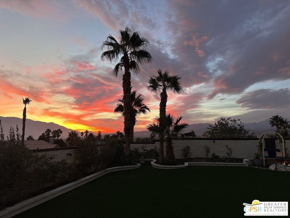 9939 Via Real #9939 - Photo 2 of 35