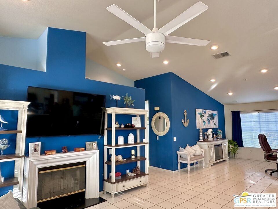 9939 Via Real #9939 - Photo 7 of 35