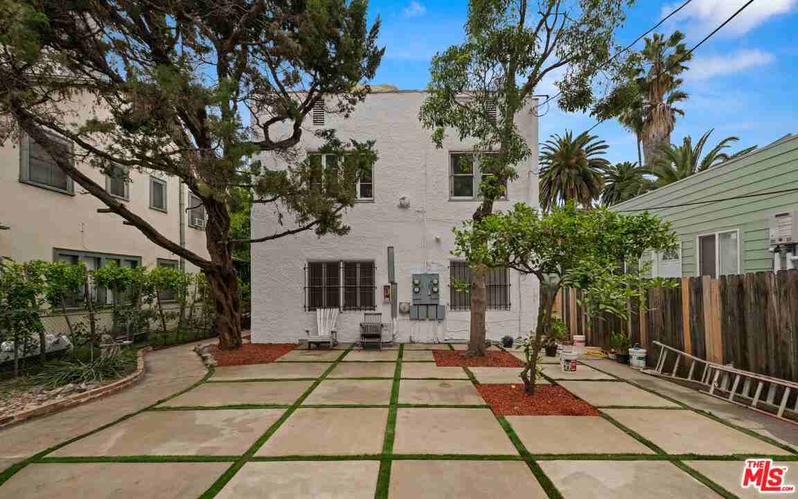 5729 Carlton Way #57293-4 - Photo 2 of 18