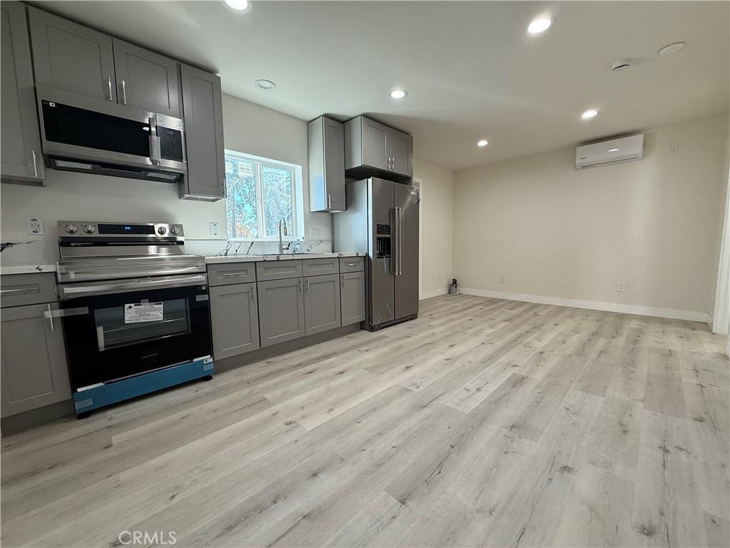 7698 Lime Ave #7698 - Photo 4 of 7