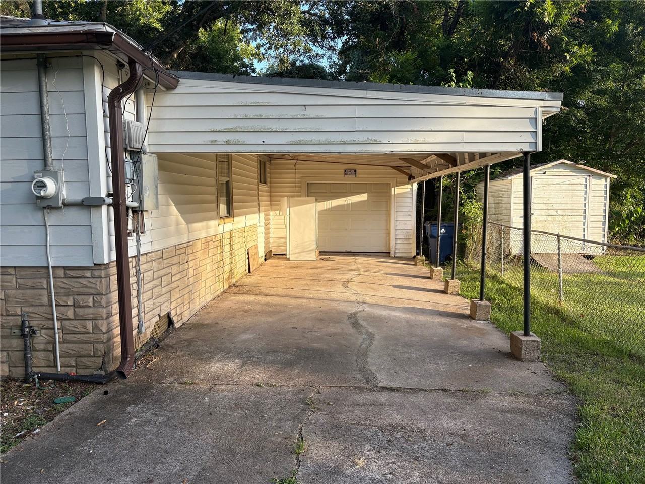 5717 Eunice St #5717 - Photo 4 of 14