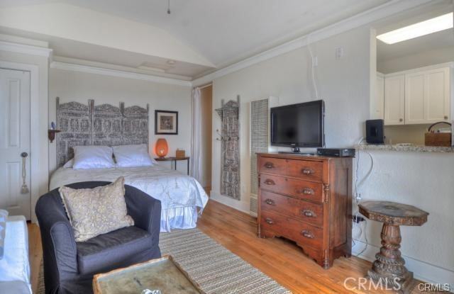 763 S Coast Hwy #763-5 - Photo 3 of 13