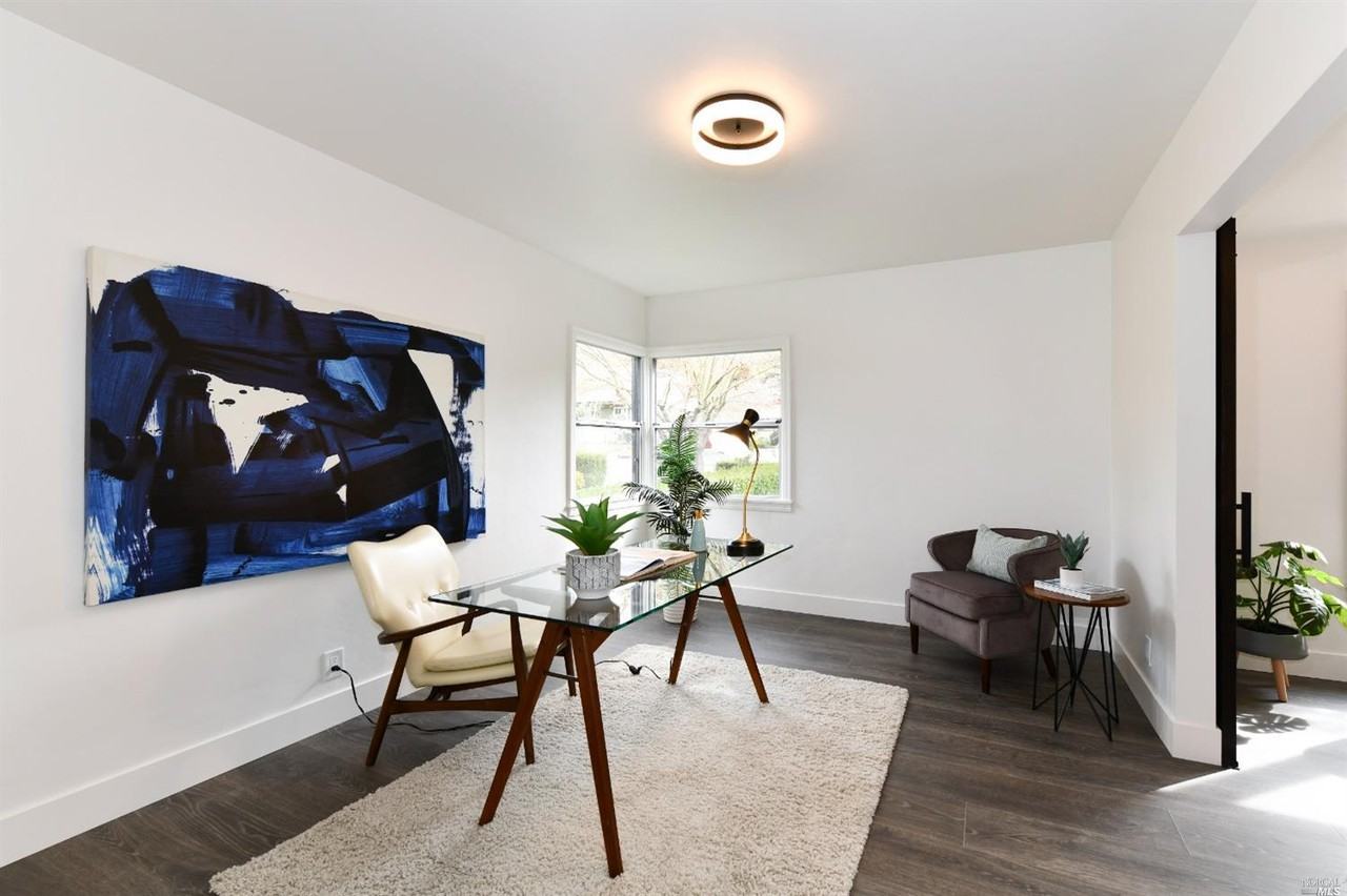 1509 Banks Ave #1509 - Photo 2 of 37