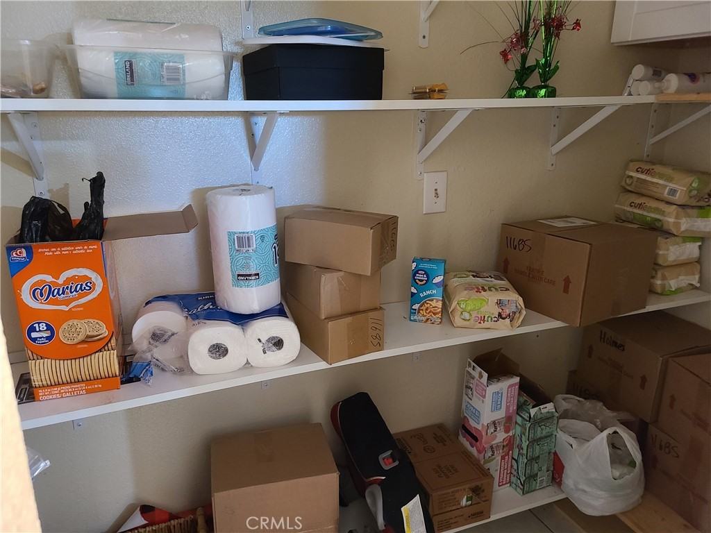 11685 Holmes Ave #11685 - Photo 4 of 34