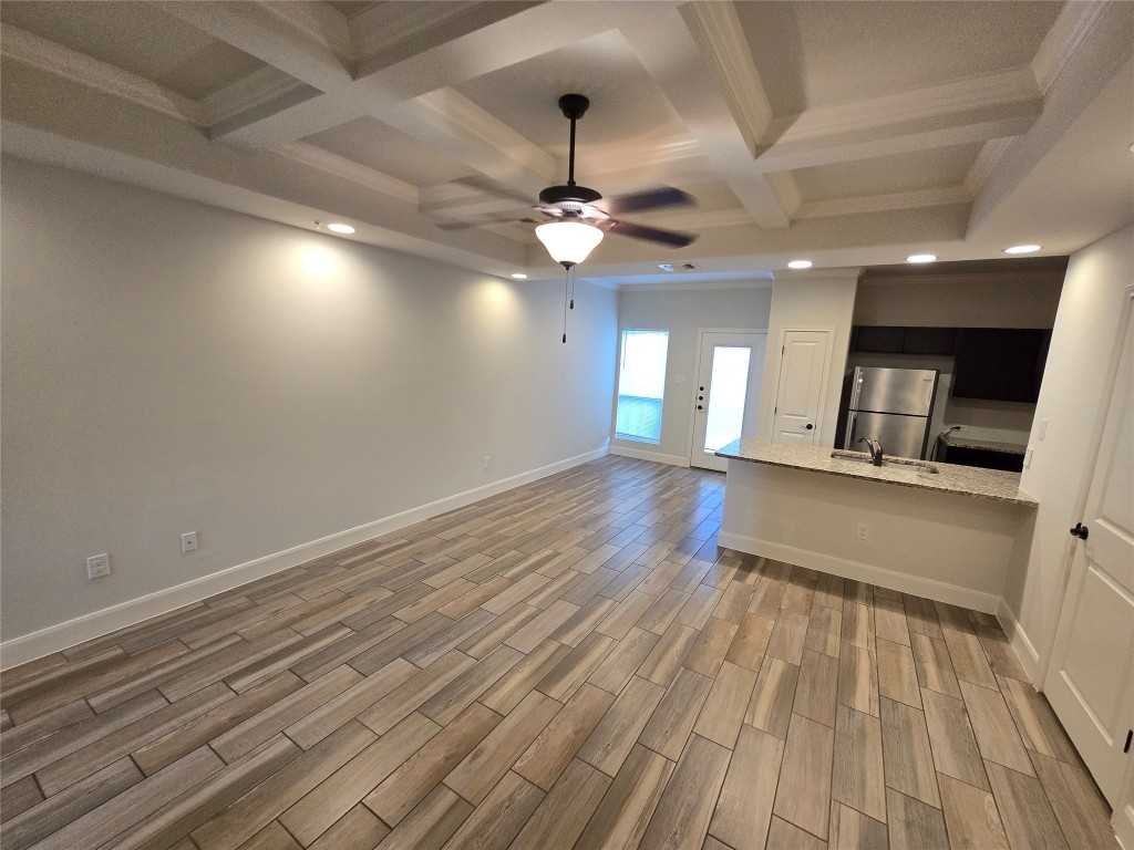 6403 Melanzane Ave #6403-3 - Photo 2 of 14