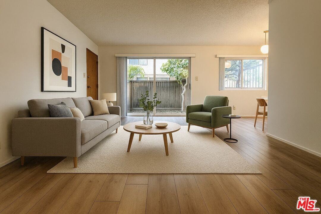 1261 Granville Avenue #1261-1 - Photo 6 of 21