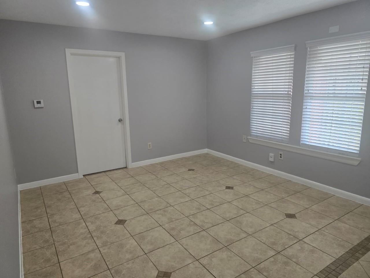 4122 Beran Dr #4122 - Photo 3 of 31