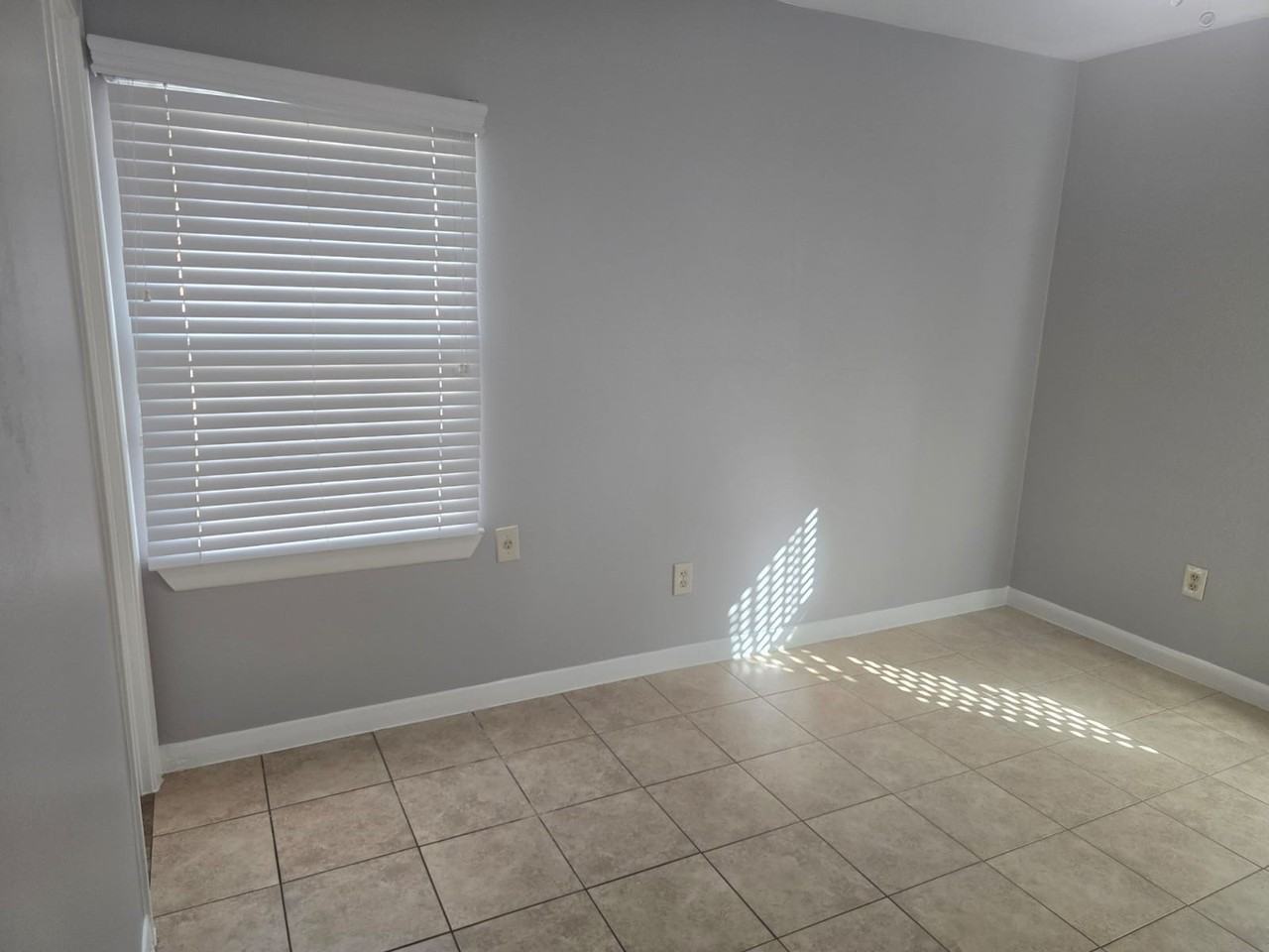 4122 Beran Dr #4122 - Photo 7 of 31