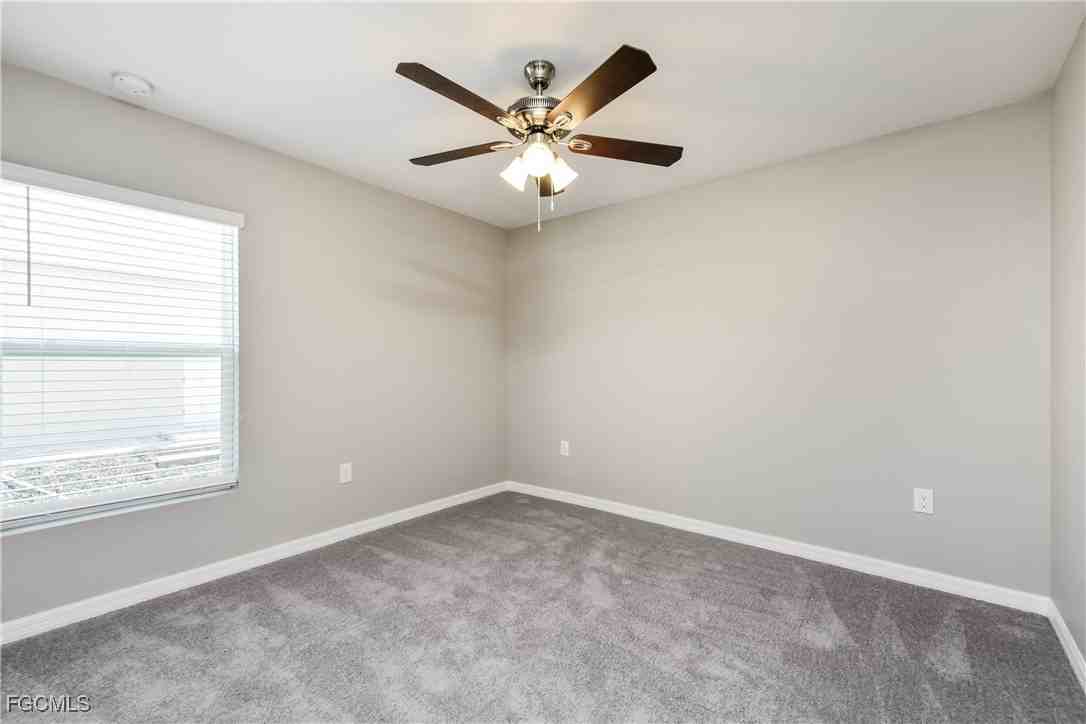 621 Northwest 37th Place #621 - Photo 6 of 16