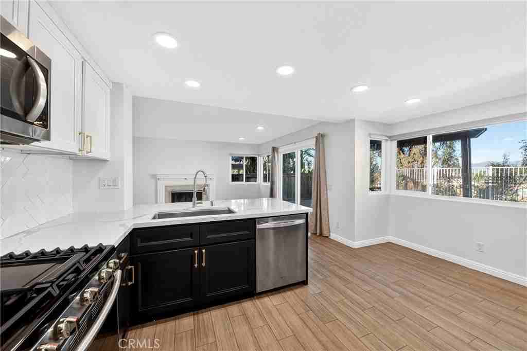 3355 Sterling Drive #3355 - Photo 3 of 50