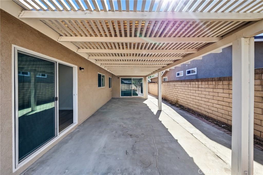 1525 Greencastle Ave #1525 - Photo 7 of 36